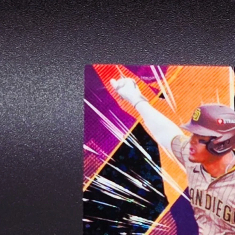 Manny Machado 9/10 2026 Topps Finest Forces Black Mini Diamond 1:8,217 Case Hit